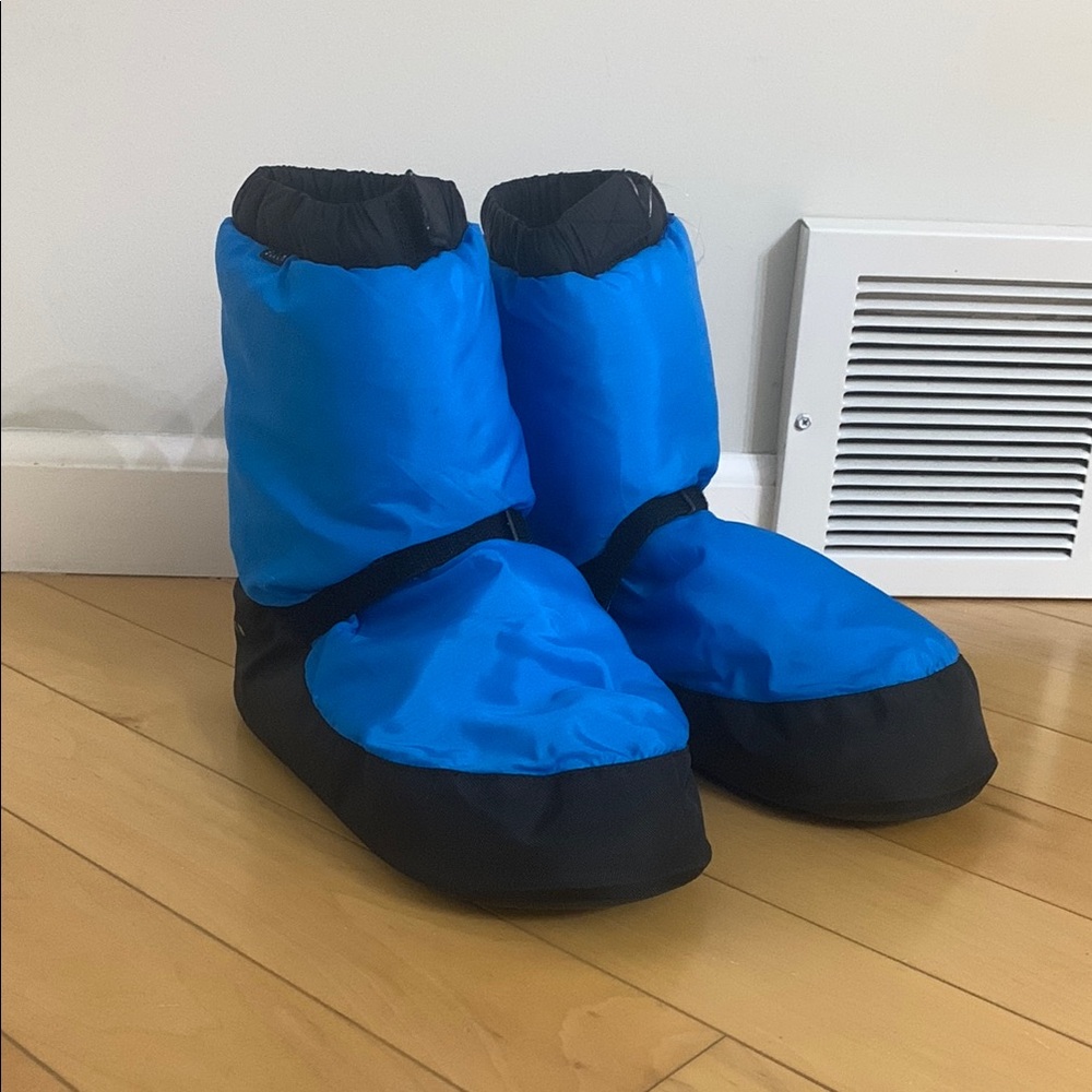 Bloch Blue and Black Insulated Booties